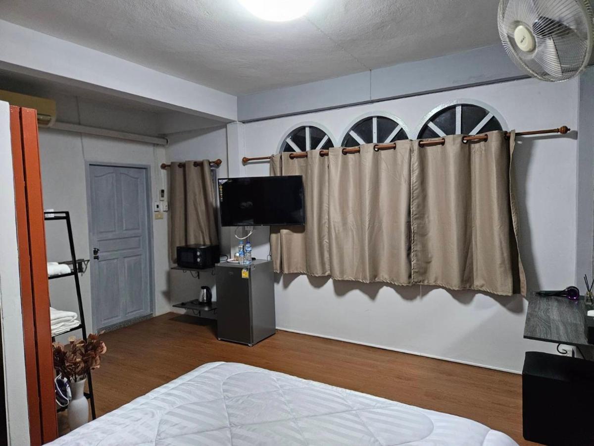 Hommie By De-A-Ga Aparthotel Ban Bang Talat Bagian luar foto
